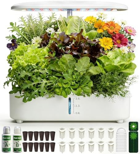 Hydroponic growing kit with smart silent pump